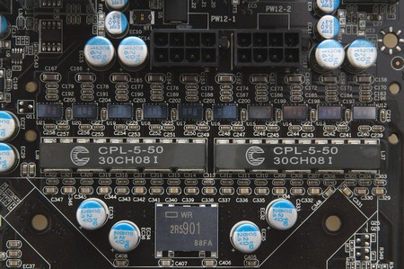 450x299  192 KB. Big one: 1200x797  496 KB