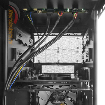 350x350  33 KB. Big one: 1000x1000  224 KB