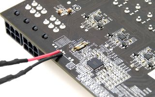 320x200  25 KB. Big one: 1000x669  159 KB