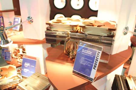 450x300  22 KB. Big one: 1500x1000  126 KB