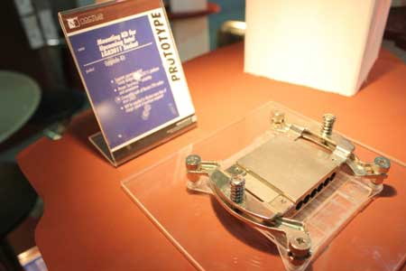 450x300  15 KB. Big one: 1500x1000  79 KB