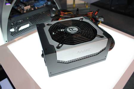 450x300  24 KB. Big one: 1500x1000  77 KB