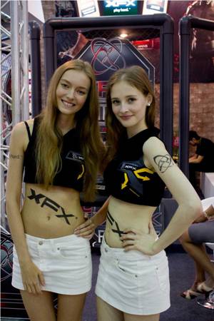 300x450  32 KB. Big one: 1000x1500  133 KB