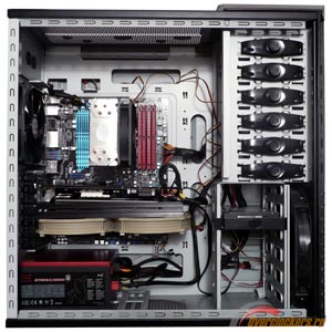 300x300  30 KB. Big one: 1000x1000  293 KB