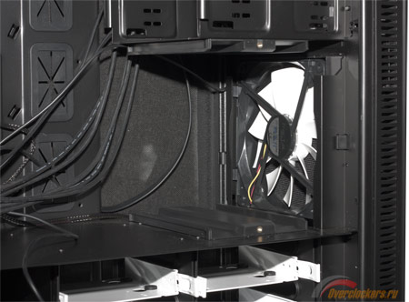 450x332  35 KB. Big one: 1355x1000  213 KB