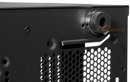 450x284  31 KB. Big one: 1318x832  175 KB