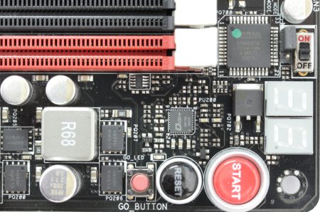 450x298  45 KB. Big one: 1000x663  165 KB