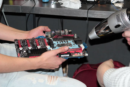 450x300  56 KB. Big one: 1500x1000  202 KB