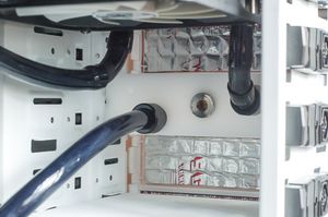 300x199  40 KB. Big one: 1500x997  267 KB