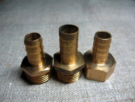 450x338  42 KB. Big one: 640x480  66 KB