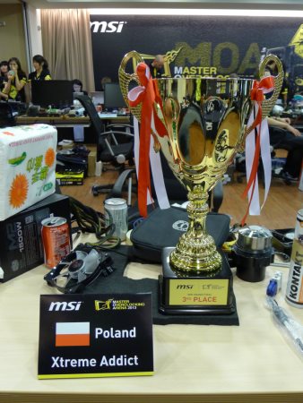 338x450  55 KB. Big one: 750x1000  174 KB