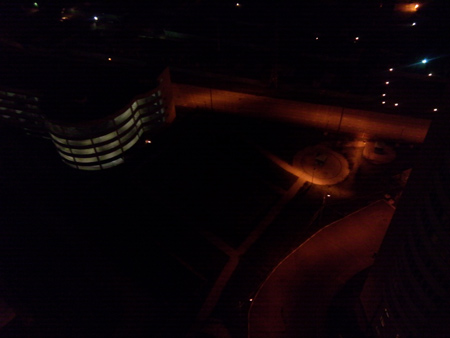 450x338  40 KB. Big one: 4096x3072  2326 KB