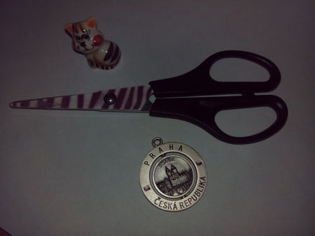 450x338  42 KB. Big one: 4096x3072  2647 KB