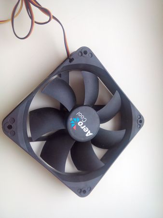 338x450  21 KB. Big one: 3072x4096  1678 KB