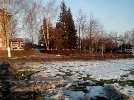 450x338  112 KB. Big one: 4096x3072  1812 KB