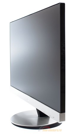 250x450  10 KB. Big one: 1500x2700  215 KB