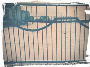 300x225  20 KB. Big one: 3264x2448  1924 KB