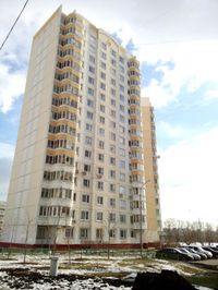 200x266  17 KB. Big one: 2448x3264  2123 KB