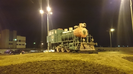 450x253  100 KB. Big one: 3840x2160  2667 KB