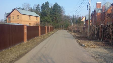 448x252  28 KB. Big one: 4608x2592  1977 KB