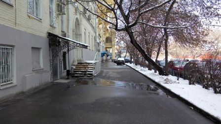 448x252  36 KB. Big one: 4608x2592  2331 KB