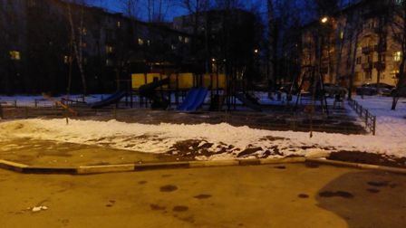 448x252  28 KB. Big one: 4608x2592  2236 KB