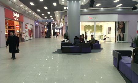 450x270  22 KB. Big one: 2880x1728  722 KB