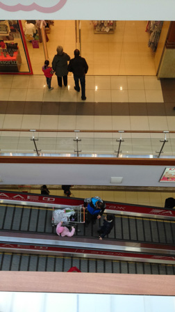 252x448  50 KB. Big one: 2204x3920  3463 KB