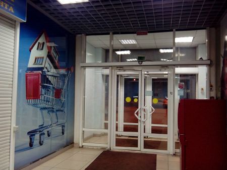 450x337  29 KB. Big one: 4096x3072  1265 KB