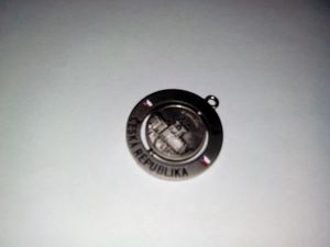 300x225  9 KB. Big one: 4096x3072  552 KB