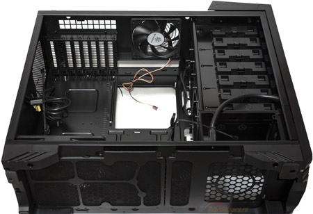 450x308  35 KB. Big one: 1500x1025  299 KB