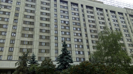 450x253  143 KB. Big one: 4608x2592  1454 KB