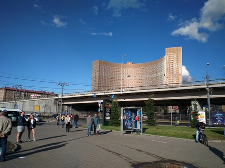 450x337  142 KB. Big one: 4128x3096  4327 KB