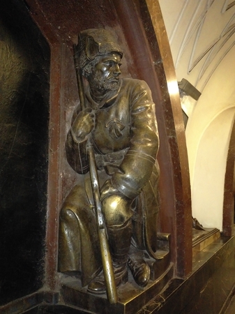 337x450  138 KB. Big one: 3096x4128  3103 KB