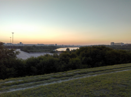 449x333  43 KB. Big one: 4224x3136  4696 KB