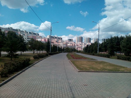 448x336  37 KB. Big one: 3264x2448  1263 KB