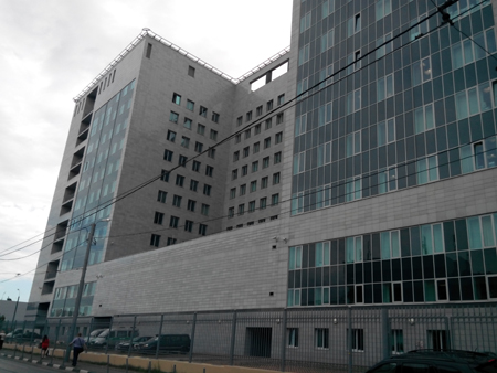 450x338  130 KB. Big one: 4160x3120  3054 KB