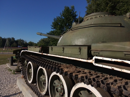 450x337  157 KB. Big one: 3264x2448  1306 KB