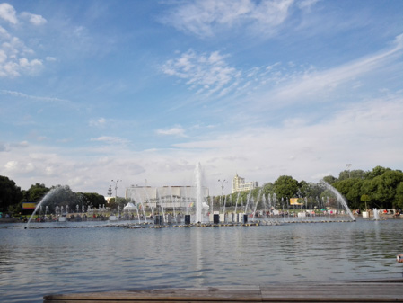 449x337  54 KB. Big one: 4160x3120  4700 KB