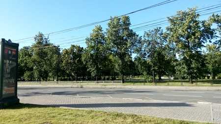 450x253  130 KB. Big one: 4864x2736  5696 KB