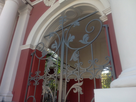 450x338  127 KB. Big one: 4096x3072  1287 KB