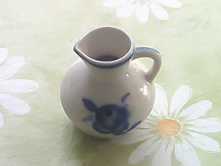 450x337  32 KB. Big one: 3264x2448  854 KB