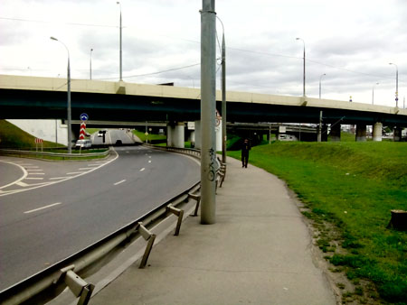 450x338  33 KB. Big one: 2560x1920  544 KB