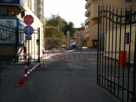 450x338  41 KB. Big one: 4160x3120  3626 KB