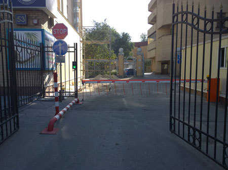 450x336  37 KB. Big one: 2592x1936  1590 KB