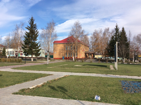 450x336  174 KB. Big one: 2592x1936  1913 KB