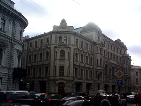 450x338  157 KB. Big one: 1600x1200  696 KB