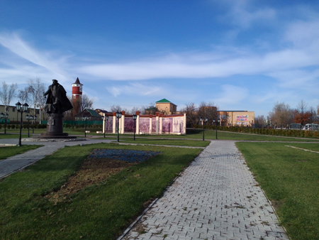 450x338  150 KB. Big one: 4160x3120  5111 KB