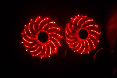 450x300  20 KB. Big one: 1500x1000  107 KB