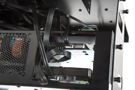 450x301  75 KB. Big one: 1496x1000  297 KB